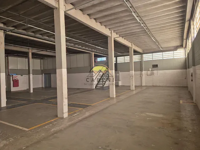 Galpão / Barracão com 1100m², para alugar, no bairro Paraíso (Polvilho) em Cajamar