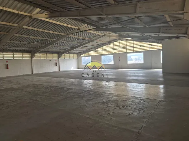 Galpão / Barracão com 1100m², para alugar, no bairro Paraíso (Polvilho) em Cajamar