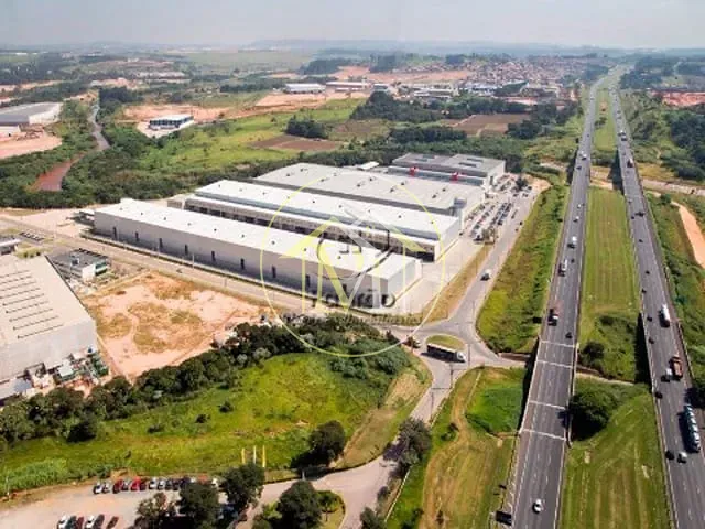 Galpão / Barracão com 8628m², para alugar, no bairro Retiro em Jundiaí