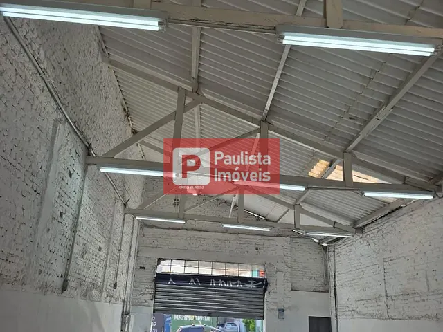 Galpão / Barracão com 150m², para alugar, no bairro Jardim Bélgica em São Paulo
