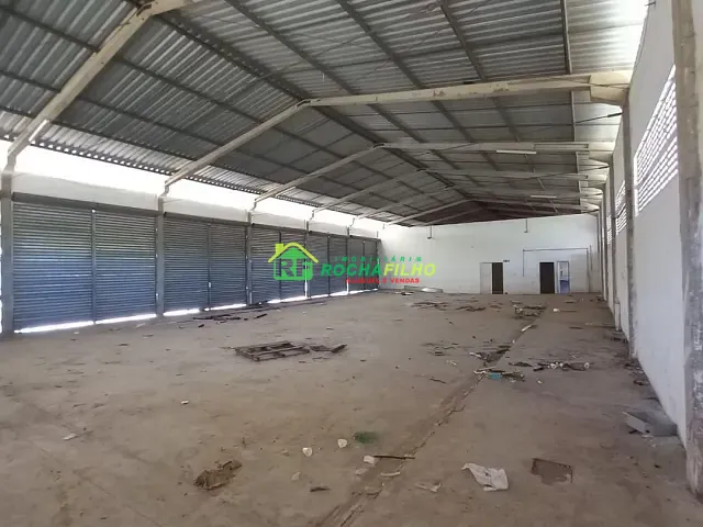 Galpão / Barracão com 3900m², para alugar, no bairro Santa Cruz em Teresina