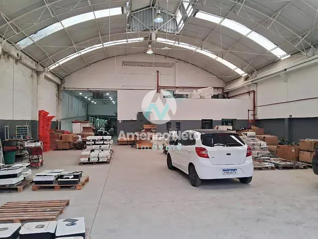 Galpão / Barracão com 1350m², para alugar, no bairro Campestre em Santo André