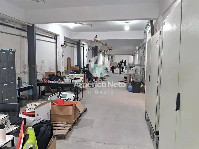 Galpão / Barracão com 1350m², para alugar, no bairro Campestre em Santo André