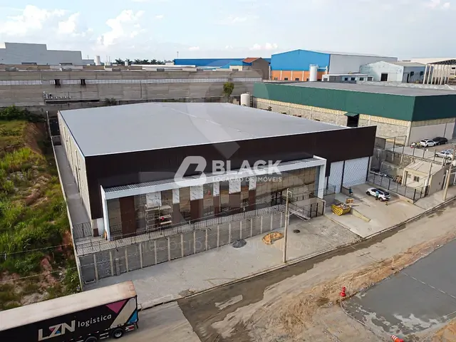 Galpão / Barracão com 3500m², para alugar, no bairro Iporanga em Sorocaba