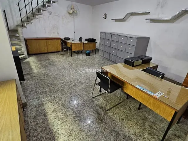 Galpão / Barracão com 1490m², à venda ou para alugar, no bairro Brás em São Paulo