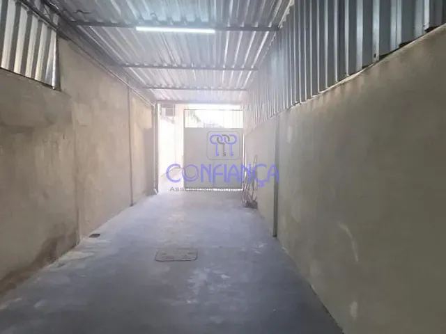 Galpão / Barracão com 147m², para alugar, no bairro Campo Grande em Rio de Janeiro