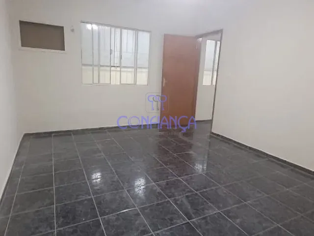 Galpão / Barracão com 147m², para alugar, no bairro Campo Grande em Rio de Janeiro