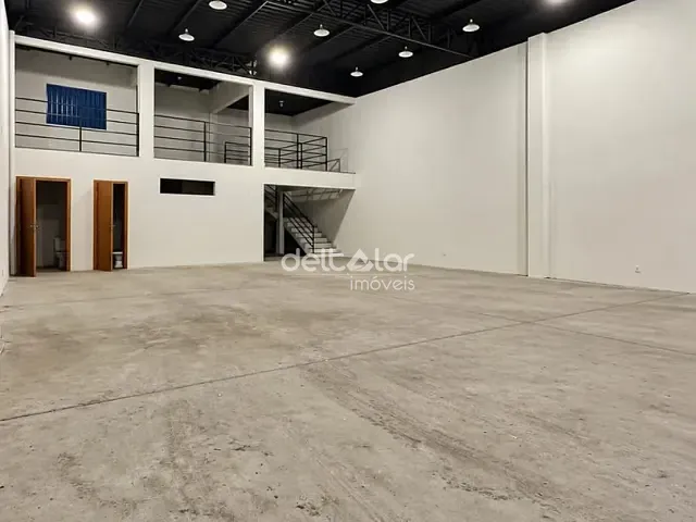 Galpão / Barracão com 180m², para alugar, no bairro Acaiaca em Belo Horizonte