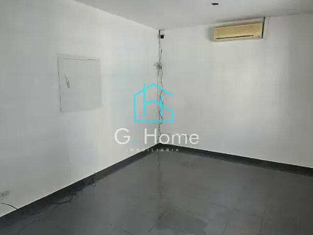 Galpão / Barracão com 450m², para alugar, no bairro Parque Jamaica em Londrina