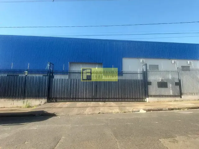 Galpão / Barracão com 1500m², para alugar, no bairro Vila Toninho em São José do Rio Preto