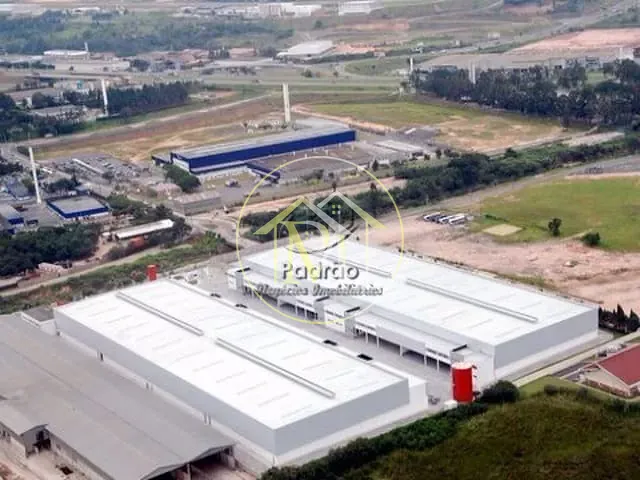 Galpão / Barracão com 8606m², para alugar, no bairro Distrito Industrial em Jundiaí