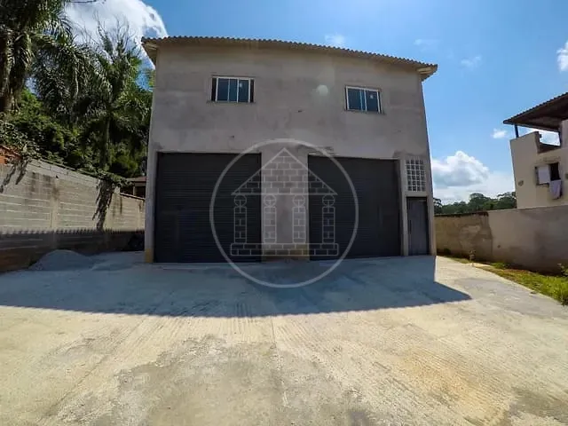 Galpão / Barracão com 240m², para alugar, no bairro Jardim Casa Grande em São Paulo