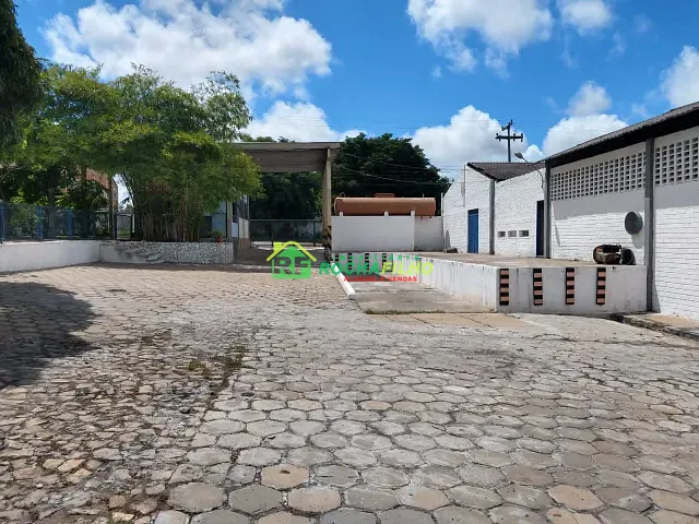 Galpão / Barracão com 2000m², para alugar, no bairro Distrito Industrial em Teresina