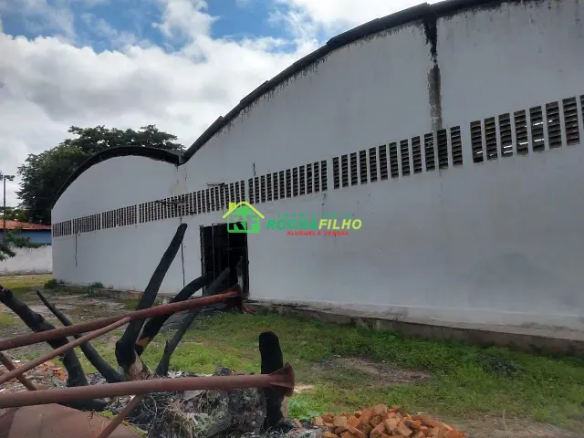 Galpão / Barracão com 2000m², para alugar, no bairro Distrito Industrial em Teresina