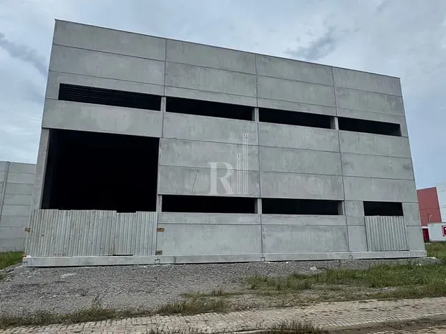 Galpão / Barracão com 1010m², à venda, no bairro Santa Luzia em Tijucas