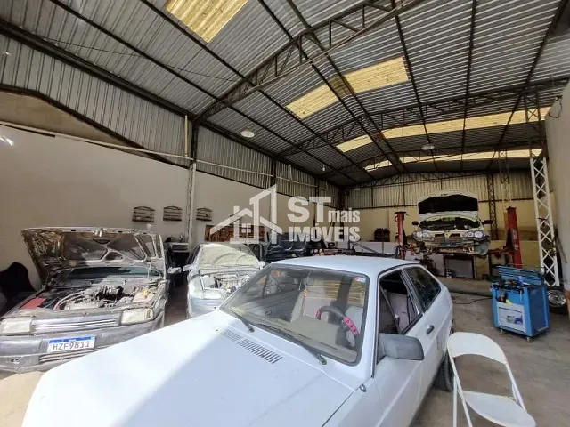 Galpão / Barracão com 410m², à venda, no bairro Jardim Rio Negro em Andradas