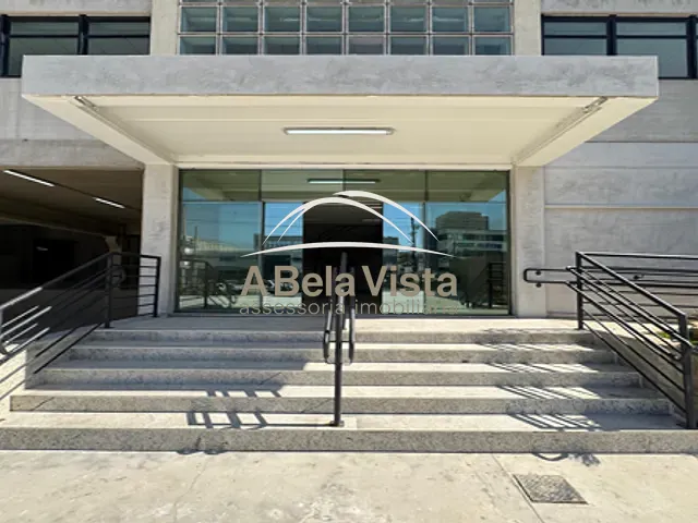 Galpão / Barracão com 5020m², para alugar, no bairro Tamboré em Barueri