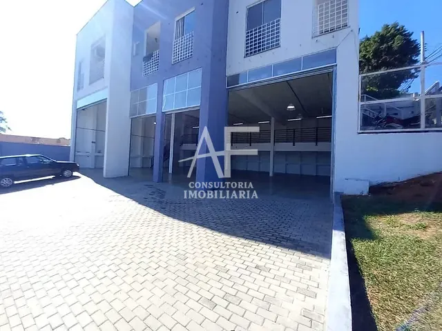 Galpão / Barracão com 300m², para alugar, no bairro Granjas Reunidas São Goncalo em Taubaté