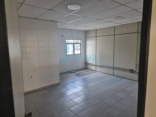 Galpão / Barracão com 710m², para alugar, no bairro Paraíso (Polvilho) em Cajamar