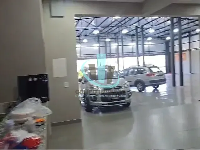 Galpão / Barracão com 250m², à venda, no bairro Jardim Indaiá em Araraquara