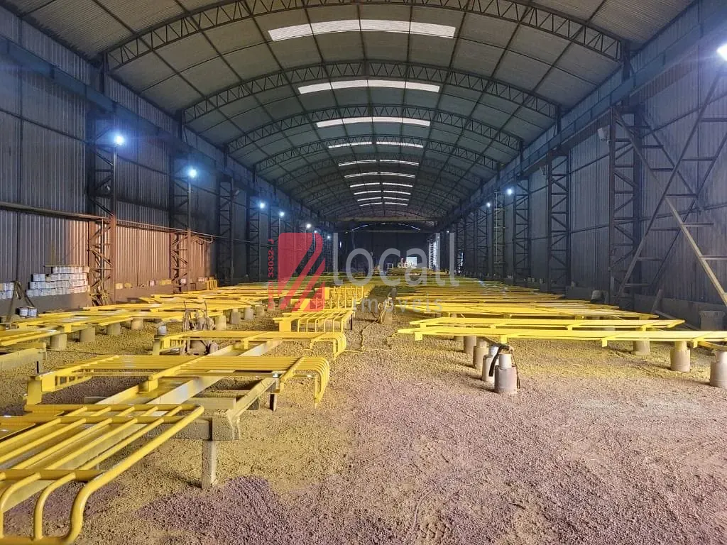 Galpão / Depósito / Armazém  à venda e aluguel, 30000m² — foto 4 de 6