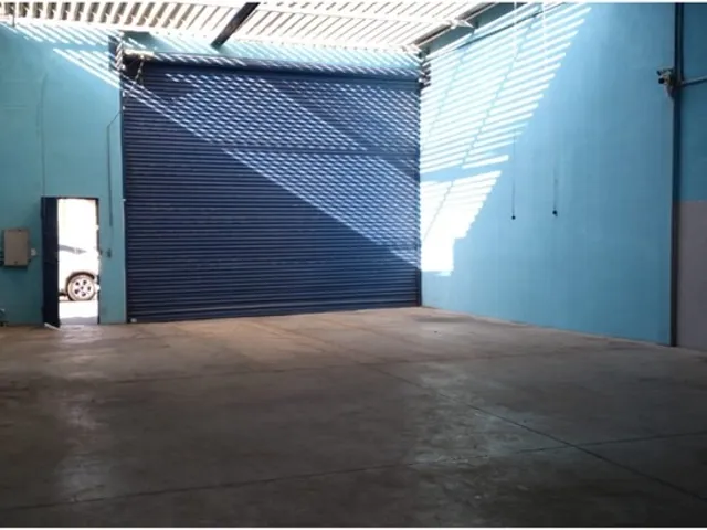 Galpão / Barracão com 208m², para alugar, no bairro Rudge Ramos em São Bernardo do Campo