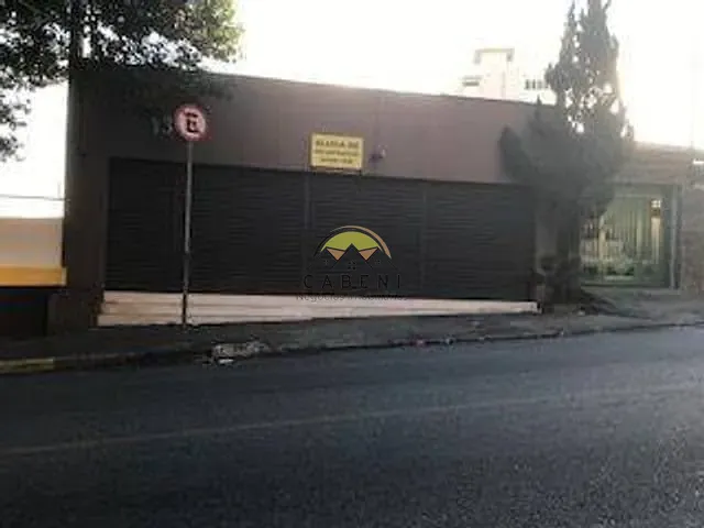 Galpão / Barracão com 650m², para alugar, no bairro Alto de Pinheiros em São Paulo