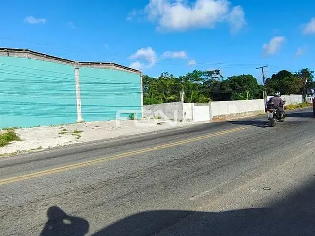 Galpão / Barracão com 1000m², para alugar, no bairro Parque Real Serra Verde em Camaçari