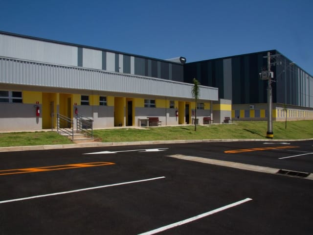 Foto do Galpão / Barracão - Galpão para alugar, 3449 m² por R$ 105.176,28/mês - Vila Galvão - Caçapava/SP | INDEPENDENCE NEGOCIOS IMOBILIARIOS LTDA