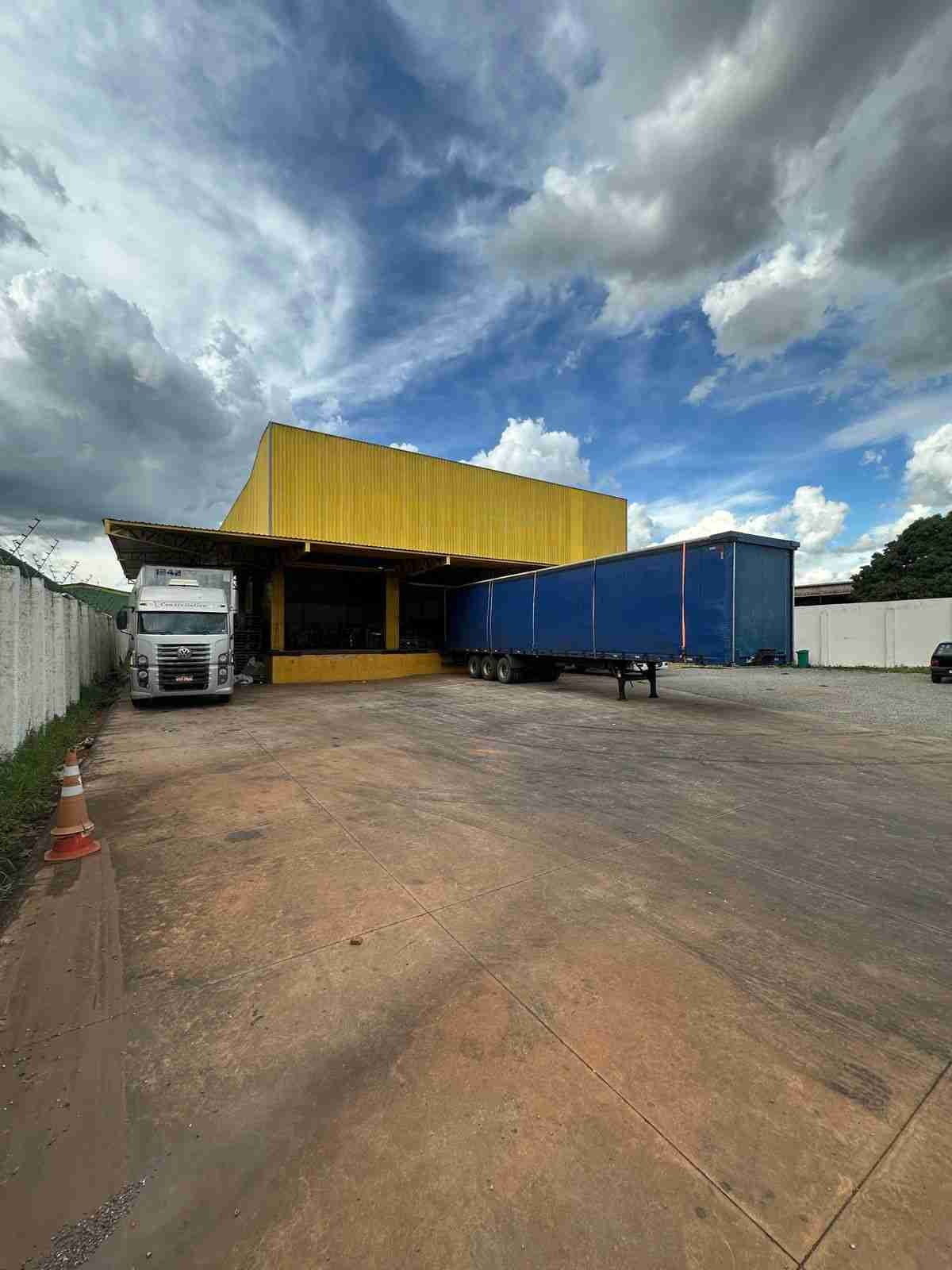 Depósito-Galpão, 1000 m² - Foto 1