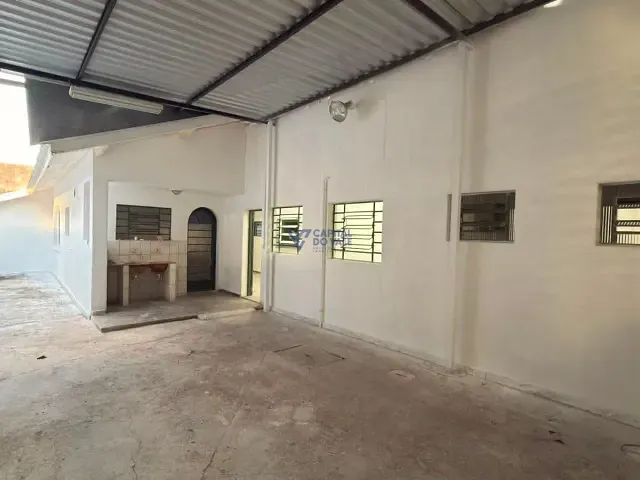 Galpão / Barracão com 350m², à venda ou para alugar, no bairro Palmeiras de São José em São José dos Campos