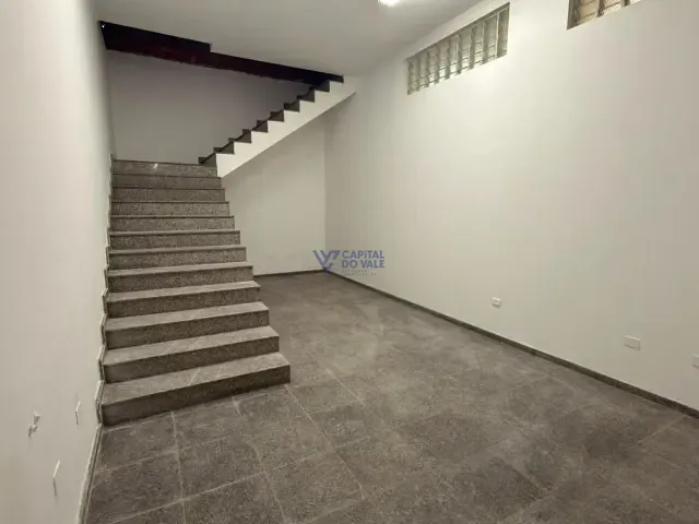 Galpão / Barracão com 350m², à venda ou para alugar, no bairro Palmeiras de São José em São José dos Campos