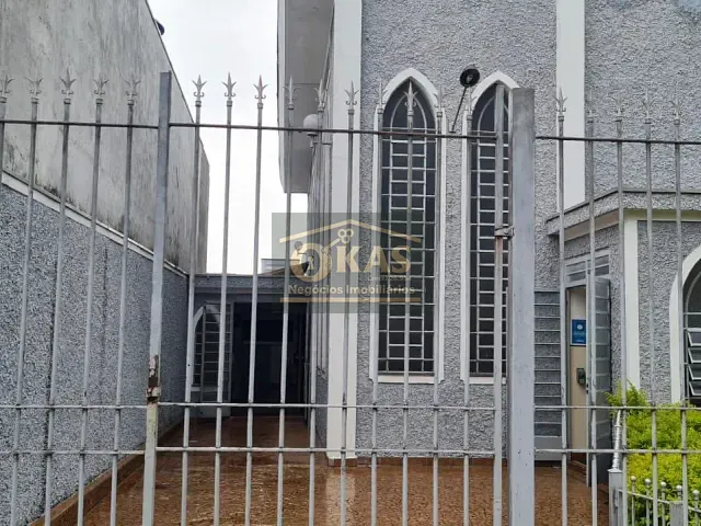 Galpão / Barracão com 600m², à venda, no bairro Jardim Cacique em Suzano