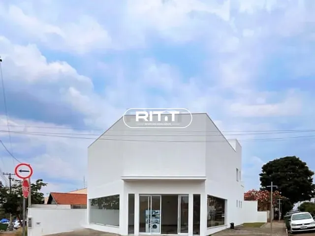 Galpão / Barracão com 181m², para alugar, no bairro Jardim Chapadão em Campinas