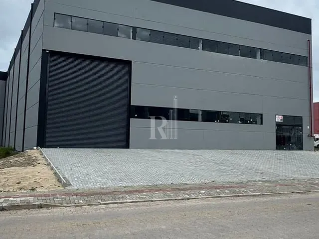 Galpão / Barracão com 800m², à venda, no bairro Santa Luzia em Tijucas