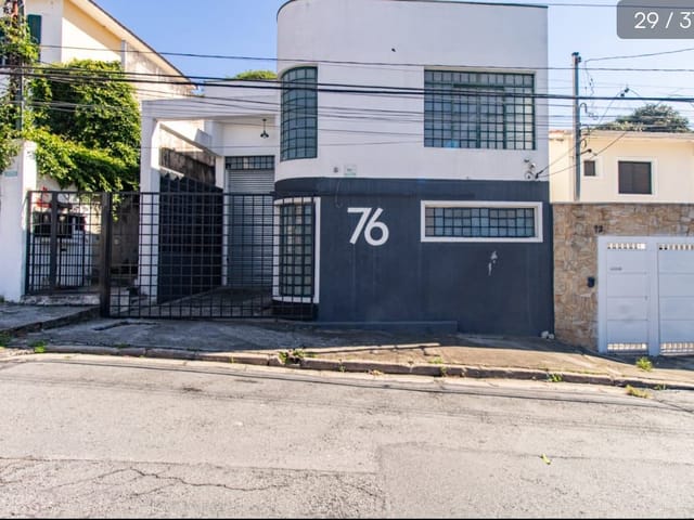 Galpão / Barracão com 600m², à venda ou para alugar, no bairro Vila Ipojuca em São Paulo