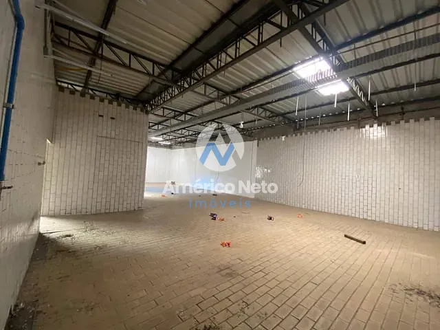 Galpão / Barracão com 2000m², à venda ou para alugar, no bairro Cerâmica em São Caetano do Sul