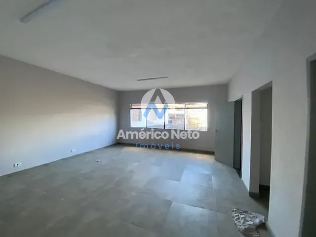 Galpão / Barracão com 2000m², à venda ou para alugar, no bairro Cerâmica em São Caetano do Sul