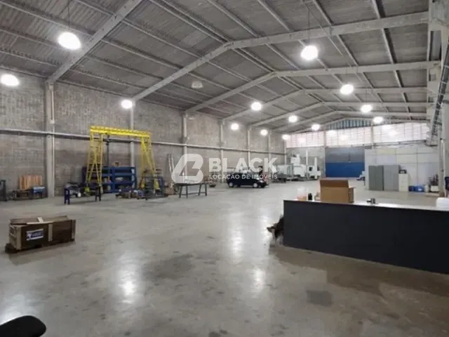 Galpão / Barracão com 3540m², à venda ou para alugar, no bairro Iporanga em Sorocaba