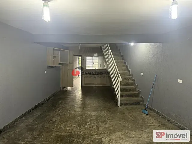 Galpão / Barracão para alugar, no bairro Batistini em São Bernardo do Campo