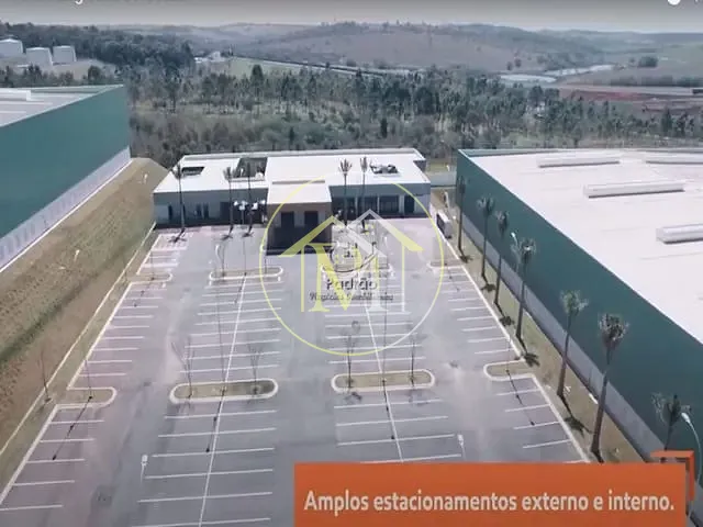 Galpão / Barracão com 2732m², para alugar, no bairro Cajuru do Sul em Sorocaba