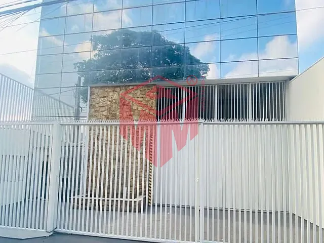 Galpão / Barracão à venda ou para alugar, no bairro Vila Sacadura Cabral em Santo André