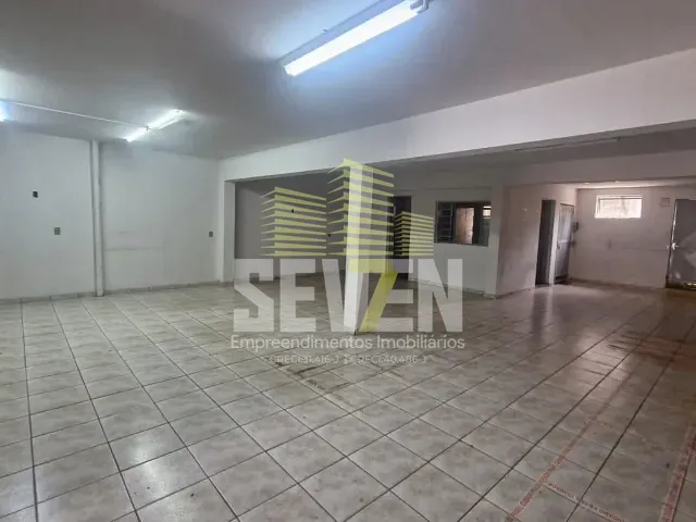 Galpão / Barracão com 300m², à venda ou para alugar, no bairro Jardim José Kalil em Bauru