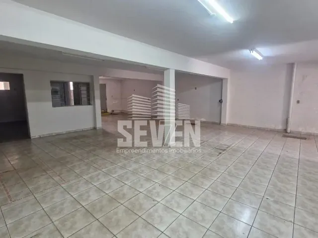 Galpão / Barracão com 300m², à venda ou para alugar, no bairro Jardim José Kalil em Bauru