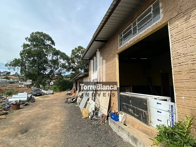 Galpão / Barracão com 2024m², à venda ou para alugar, no bairro Boa Vista em Ponta Grossa