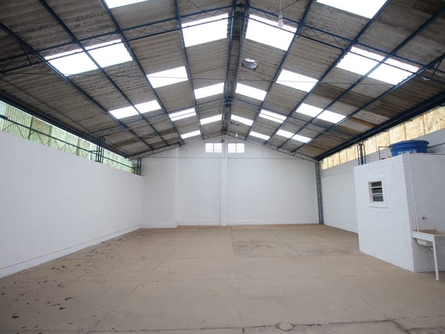 Foto do Galpão / Barracão - Galpão / Barracão para locação, Centro, Águas da Prata, SP | Zeladoria Imóveis & Condomínios