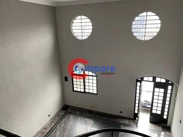 Galpão / Barracão para alugar, no bairro Vila Galvão em Guarulhos