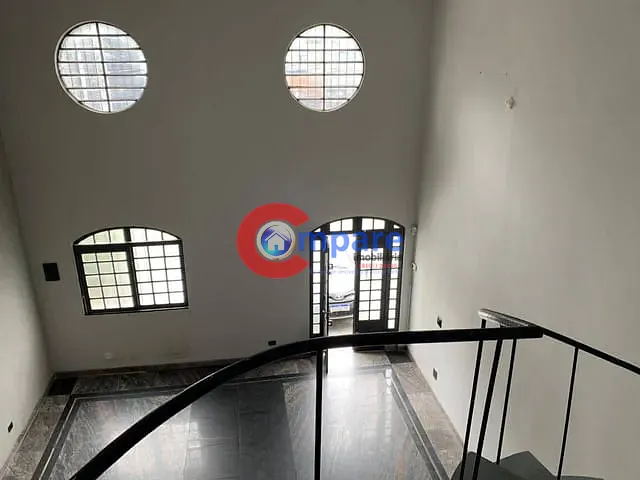 Galpão / Barracão para alugar, no bairro Vila Galvão em Guarulhos