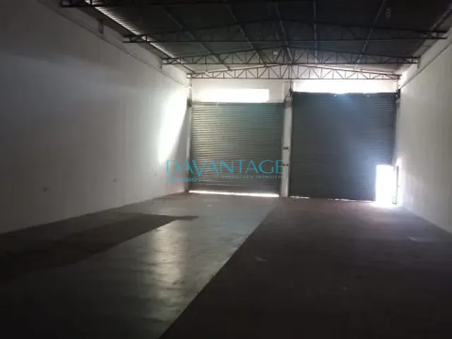 Galpão / Barracão com 350m², para alugar, no bairro Jardim Cidade Pirituba em São Paulo