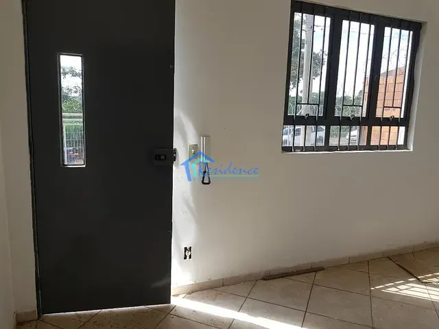 Galpão / Barracão com 750m², para alugar, no bairro Jardim Umuarama em Indaiatuba